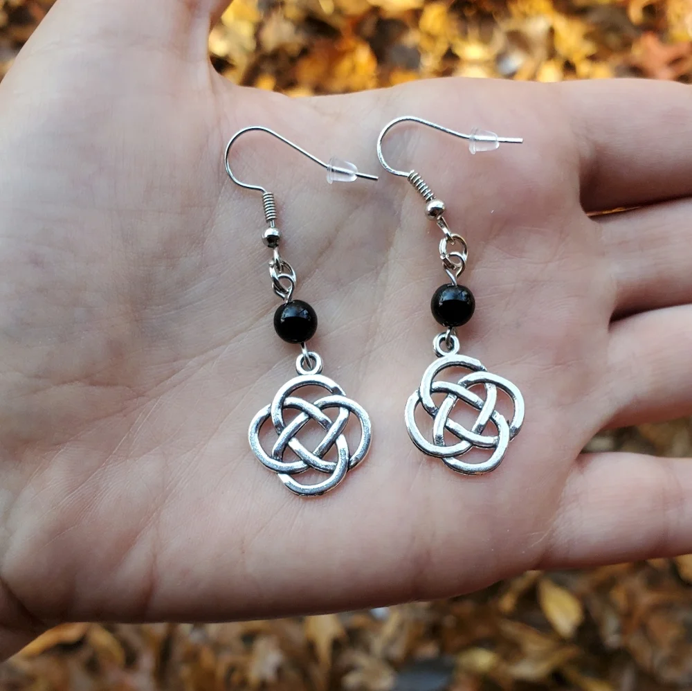 NWOT Silver Celtic Bead Drop Earrings - Picture 4 of 6